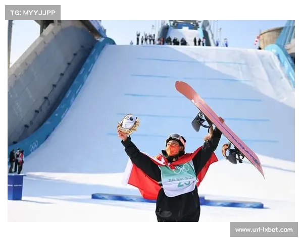 苏翊鸣谈主场夺金:压力之下专注完成动作