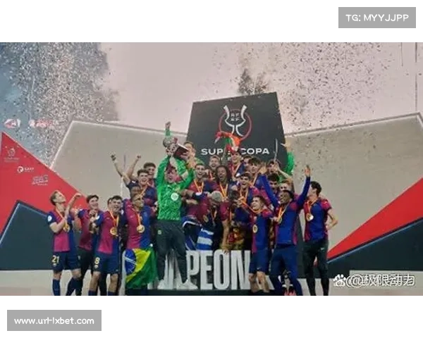 巴萨领先优势缩水，皇马借西超杯提振士气